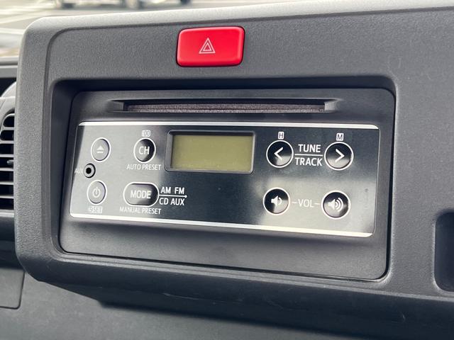 エクストラ 4WD エアコン パワーステアリング パワーウィンドウ マット ドアバイザー ゲートプロテクター 荷台ゴムマット メッキグリル フォグランプ キーレス 集中ドアロック(23枚目)