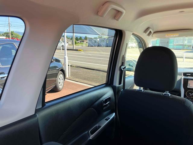 ｅＫカスタム Ｔ　ＥＴＣ　バックカメラ　ナビ　ＴＶ　ＨＩＤ　スマートキー　電動格納ミラー　ターボ　ＣＶＴ　盗難防止システム　ＡＢＳ　ＣＤ　ＤＶＤ再生　アルミホイール　衝突安全ボディ　エアコン　パワーステアリング（30枚目）