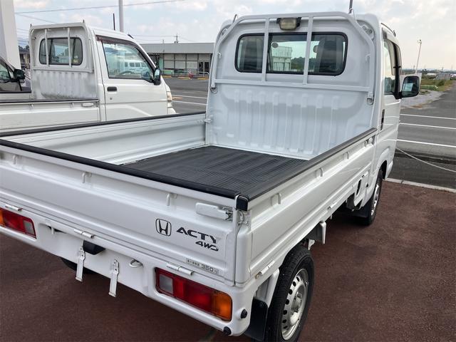 アクティトラック ＳＤＸ　４ＷＤ　ＭＴ　キーレスエントリー　エアコン　パワーステアリング　パワーウィンドウ　運転席エアバッグ（18枚目）