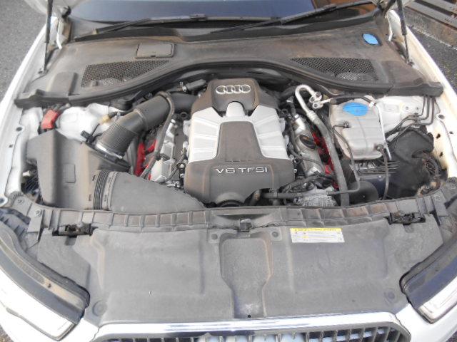 Ａ６オールロードクワトロ ベースグレード　Ｖ６ＤＯＨＣ３．０Ｓチャージャークワトロ４ＷＤ　黒革内装　パドルシフト付７ＡＴ　シートヒータ　イモビキー２　ＥＴＣ　外２０ＡＷ　パールホワイト色（20枚目）