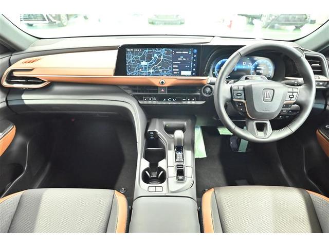 クラウンクロスオーバー ＲＳ　ムーンルーフ　ＬＥＤヘッドライト　ナビ＆ＴＶ　スマートキ－　クルーズコントロール　ＡＣ１００Ｖ電源　ドライブレコーダ　バックモニター　本革シート　フルオートエアコン　パワーシート　イモビライザー（6枚目）