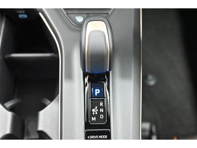 クラウンクロスオーバー ＲＳ　ムーンルーフ　ＬＥＤヘッドライト　ナビ＆ＴＶ　スマートキ－　クルーズコントロール　ＡＣ１００Ｖ電源　ドライブレコーダ　バックモニター　本革シート　フルオートエアコン　パワーシート　イモビライザー（7枚目）