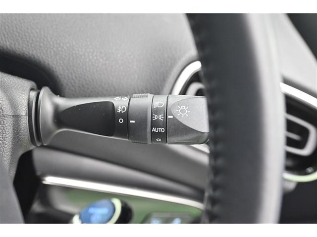 プリウス Ａ　衝突軽減ブレーキシステム　Ｂモニタ　記録簿有　ＬＥＤヘッド　クルーズコントロール　セキュリティー　スマートキー　パワーステアリング　Ｐシート　ドライブレコーダー　ＥＴＣ　１オーナー　アルミホイル（20枚目）
