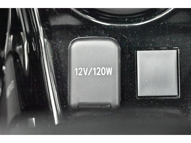 プリウス Ａ　衝突軽減ブレーキシステム　Ｂモニタ　記録簿有　ＬＥＤヘッド　クルーズコントロール　セキュリティー　スマートキー　パワーステアリング　Ｐシート　ドライブレコーダー　ＥＴＣ　１オーナー　アルミホイル（25枚目）