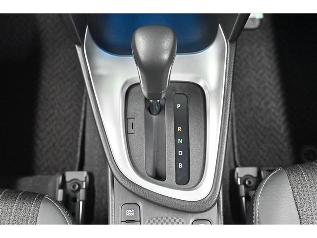 ヤリスクロス ハイブリッドZ ドライブレコーダ インテリジェントキー アルミホイル LEDライト 1オ-ナ- リアカメラ ナビ クルーズコントロール 整備記録簿 横滑り防止システム メモリーナビゲーション 電動シ-ト パワステ(7枚目)