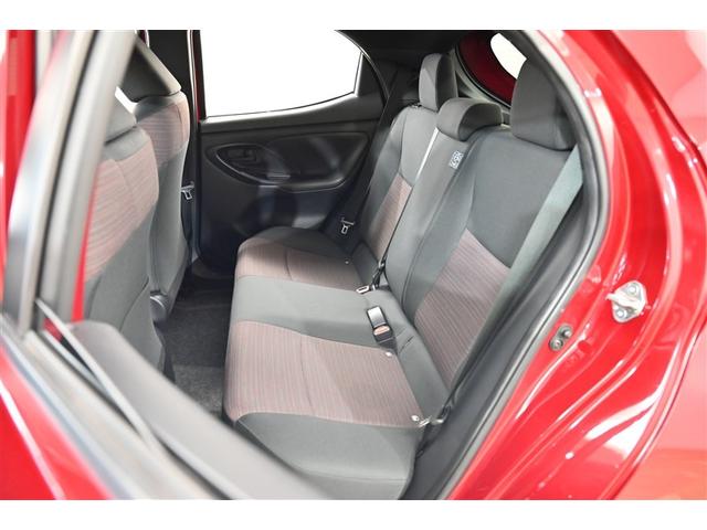 ヤリス Ｇ　カーナビ　点検記録簿　Ｂカメラ　エアコン　スマートキー＆プッシュスタート　ＬＥＤヘッド　メモリーナビゲーション　イモビ　横滑り防止システム　クルーズＣ　アルミホイール　ＡＢＳ　パワーウィンドウ（12枚目）