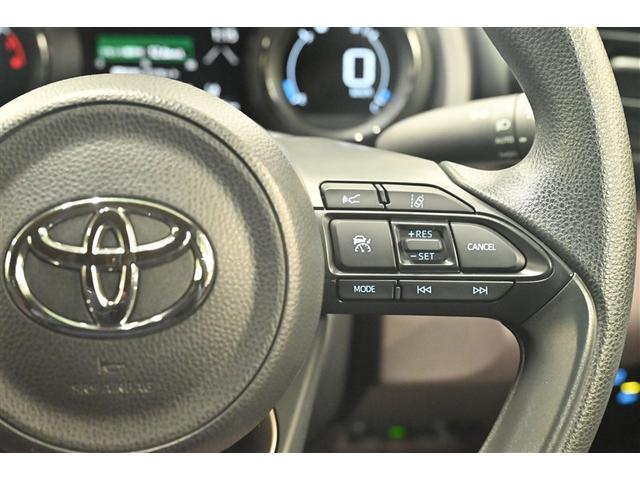 ヤリス Ｇ　カーナビ　点検記録簿　Ｂカメラ　エアコン　スマートキー＆プッシュスタート　ＬＥＤヘッド　メモリーナビゲーション　イモビ　横滑り防止システム　クルーズＣ　アルミホイール　ＡＢＳ　パワーウィンドウ（18枚目）