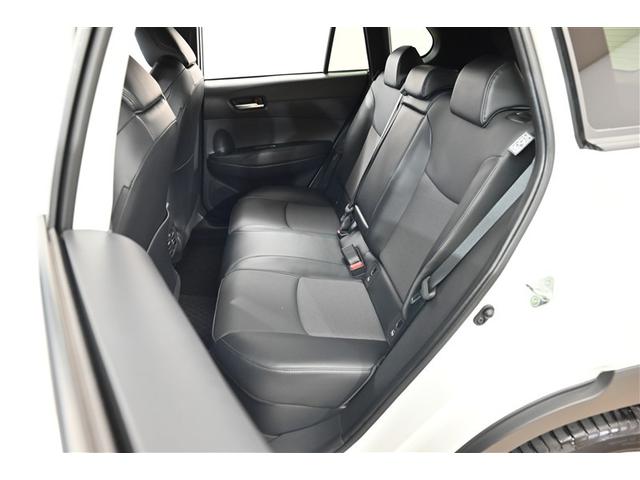 カローラクロス ハイブリッド　Ｚ　衝突軽減Ｂ　フルセグテレビ　スマキ－　Ｂモニター　アクティブクルーズコントロール　メモリナビ　イモビ　ＬＥＤ　ＡＣ　運転席Ｐシート　メディアプレイヤー接続　キーレス　パワステ　アルミ　エアバッグ（12枚目）