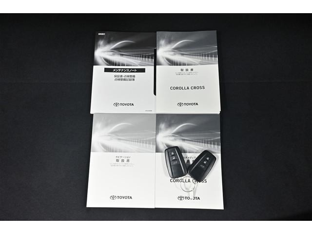 カローラクロス ハイブリッド　Ｚ　衝突軽減Ｂ　フルセグテレビ　スマキ－　Ｂモニター　アクティブクルーズコントロール　メモリナビ　イモビ　ＬＥＤ　ＡＣ　運転席Ｐシート　メディアプレイヤー接続　キーレス　パワステ　アルミ　エアバッグ（16枚目）