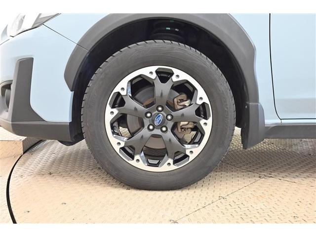 ＸＶ １．６ｉ－Ｌ　アイサイト　盗難防止　リアビューカメラ　地デジフルセグ　メモリーナビ　ＬＥＤライト　ＤＶＤ再生　オートクルーズ　アルミ　スマートキー＆プッシュスタート　メンテナンスノート　衝突被害軽減システム　パワーステアリング（17枚目）