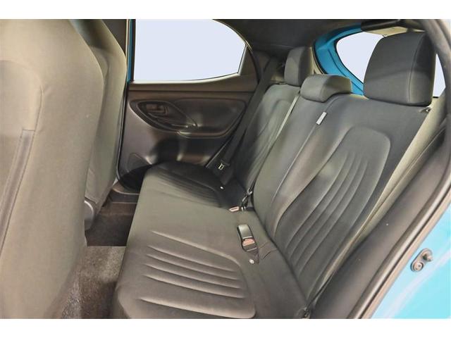 ヤリス X 追突防止装置 1オーナー フルセグTV ドラレコ VSC スマートキー&プッシュスタート イモビライザー Bカメラ マニュアルエアコン ETC付 Aクルコン 4WD パワーウインドウ ABS キーレス(12枚目)