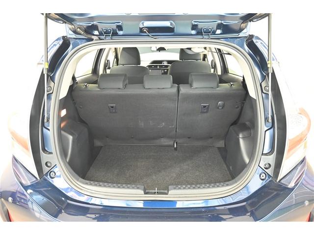 アクア Ｓスタイルブラック　記録簿あり　地デジフルセグ　ナビＴＶ　イモビライザー　スマートキープッシュスタート　１オーナー　ＥＴＣ付き　Ｗエアバッグ　キーフリ　メモリーナビゲーション　ドラレコ付き　横滑り防止装置付き　ＡＢＳ（13枚目）