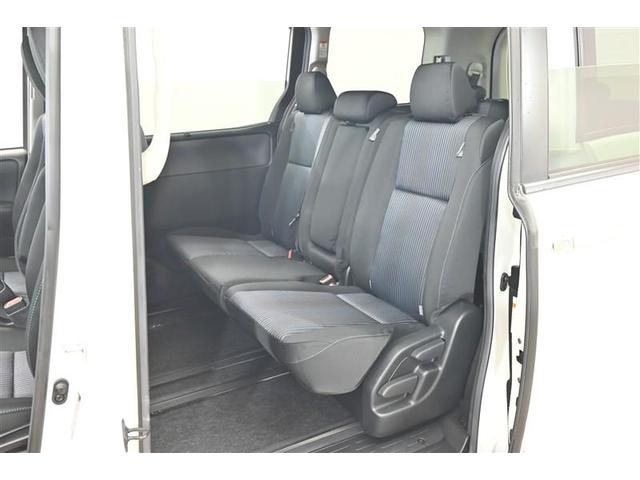 ヴォクシー ＺＳ　煌ＩＩ　スマートキー・プッシュスタート　バックガイドモニター　セキュリティアラーム　両側パワスラドア　ＥＴＣ車載器　地デジテレビ　記録簿付き　ＶＳＣ　ＬＥＤライト　助手席エアバック　キーレスエントリー　ＡＣ（13枚目）