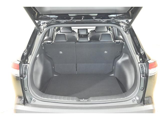 カローラクロス ハイブリッド　Ｚ　ムーンルーフ　衝突軽減Ｂ　記録簿有　フルセグテレビ　スマキ－　半レザー　Ｂモニター　アクティブクルーズコントロール　メモリナビ　イモビ　ＬＥＤ　ＡＣ　運転席Ｐシート　キーレス　パワステ　アルミ　ＡＢＳ（13枚目）