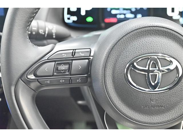 アクア Ｚ　クルコン　Ｂカメ　横滑り防止装置　盗難防止システム　記録簿　スマートキー　ナビ　ＡＣ１００Ｖ電源　ＡＷ　メモリーナビ　オートエアコン　キーレスエントリー　エアバッグ　ＡＢＳ　エマージェンシーブレーキ（17枚目）