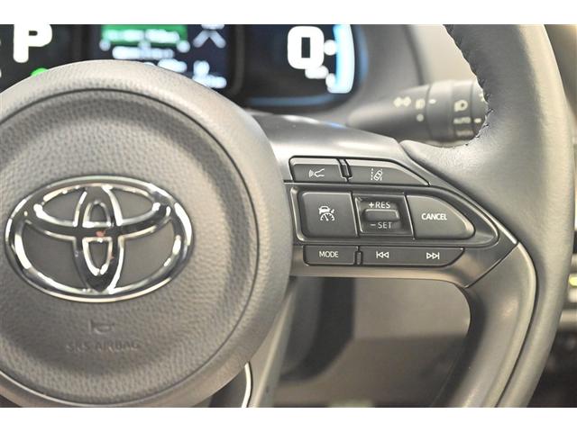 アクア Ｚ　クルコン　Ｂカメ　横滑り防止装置　盗難防止システム　記録簿　スマートキー　ナビ　ＡＣ１００Ｖ電源　ＡＷ　メモリーナビ　オートエアコン　キーレスエントリー　エアバッグ　ＡＢＳ　エマージェンシーブレーキ（18枚目）