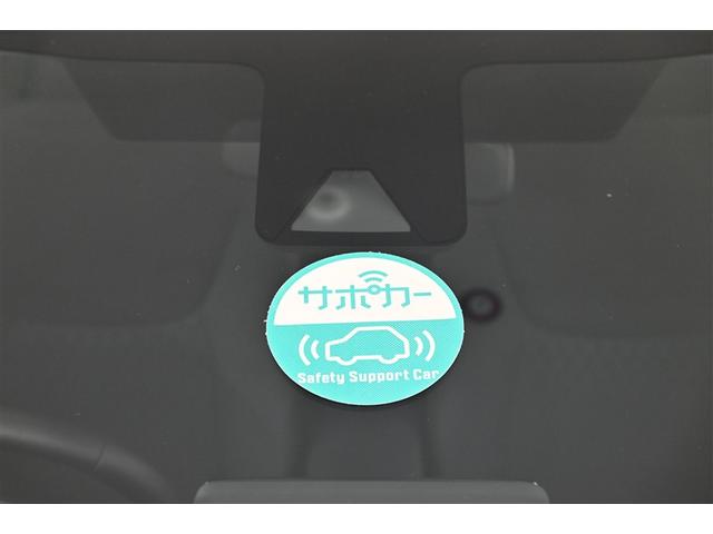 アクア Ｚ　クルコン　Ｂカメ　横滑り防止装置　盗難防止システム　記録簿　スマートキー　ナビ　ＡＣ１００Ｖ電源　ＡＷ　メモリーナビ　オートエアコン　キーレスエントリー　エアバッグ　ＡＢＳ　エマージェンシーブレーキ（26枚目）