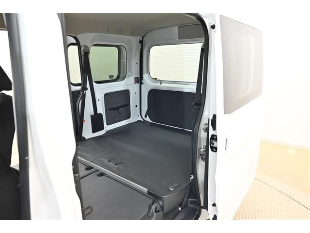 ピクシスバン クルーズ　バックモニター　衝突回避システム　ＤＶＤ再生　メモリーナビ　１オーナー　運転席エアバッグ　イモビ　エアコン　横滑防止装置　アイドリングストップ　ドラレコ　パワーウィンドウ　スマートキー　記録簿　地デジ（14枚目）