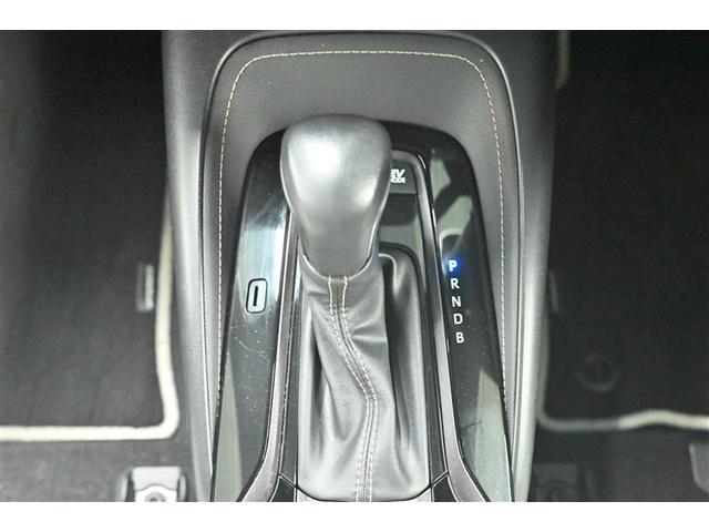 カローラツーリング ハイブリッド　ダブルバイビー　ナビ　バックモニター　ＬＥＤライト　クルコン　横滑り防止　盗難防止装置　エアバッグ　ＥＴＣ　ＡＢＳ　助手席エアバッグ　キーレス　メモリーナビ　アルミホイール　オートエアコン（7枚目）