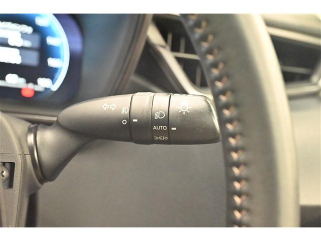 カローラツーリング ハイブリッド　ダブルバイビー　ナビ　バックモニター　ＬＥＤライト　クルコン　横滑り防止　盗難防止装置　エアバッグ　ＥＴＣ　ＡＢＳ　助手席エアバッグ　キーレス　メモリーナビ　アルミホイール　オートエアコン（19枚目）