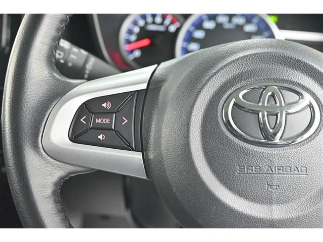 タンク カスタムＧ－Ｔ　スマキ－　地上デジタル　アルミホイル　踏み間違い防止装置　両側電動ドア　ＬＥＤヘッドライト　クルコン　リアカメラ　横滑り防止装置　ＥＴＣ　キーレス　ＴＶナビ　オートエアコン　パワーウインドウ　ＤＶＤ（18枚目）