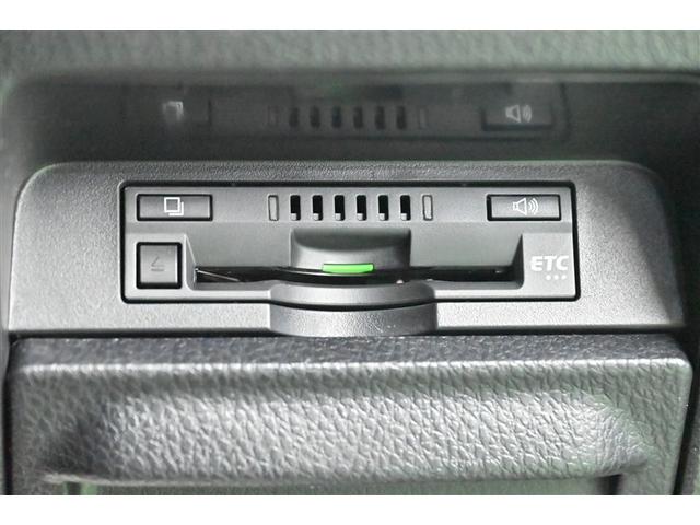 ヴォクシー ＺＳ　煌ＩＩＩ　プリクラッシュ　スマートキ　ＤＶＤ再生機能　記録簿付き　横滑り防止装置　ナビＴＶ　アルミ　三列シート　ＷＡＣ　盗難防止　オートエアコン　キーレス　ＥＴＣ装備　パワステ　メモリナビ　クルコン　ＡＢＳ（27枚目）