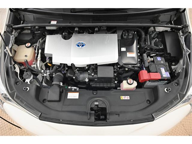 プリウス Ａツーリングセレクション　ドラレコ付き　スマキー　イモビライザー　バックモニター　１オーナ　クルコン　記録簿有　ＬＥＤヘッドライト　ＤＶＤ視聴可　ＥＴＣ　ナビＴＶ　メモリーナビゲーション　横滑り防止機能　キーフリ　アルミ（14枚目）