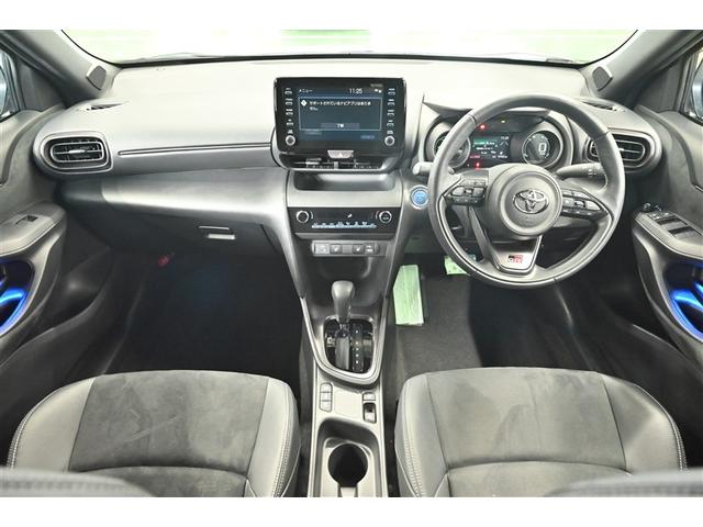 ヤリスクロス ハイブリッド　ＧＲスポーツ　衝突軽減　オートクルーズコントロール　ＬＥＤヘッド　フルセグ　ドライブレコーダー　Ｂカメラ　キーレス　スマートキー　イモビライザー　オートエアコン　横滑り防止装置　記録簿　ＥＴＣ　アルミホイール（6枚目）