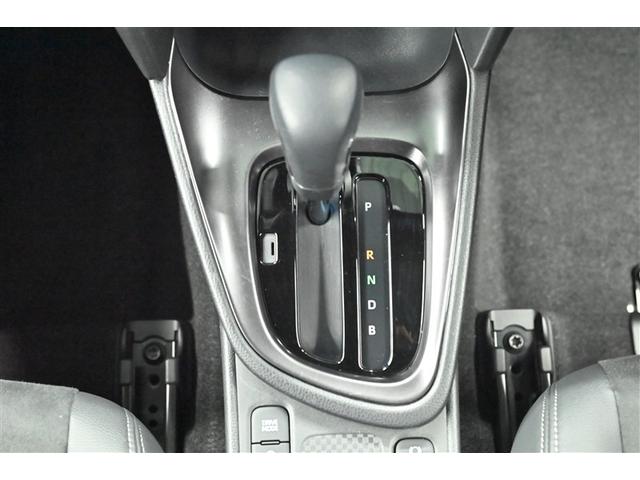 ヤリスクロス ハイブリッド　ＧＲスポーツ　衝突軽減　オートクルーズコントロール　ＬＥＤヘッド　フルセグ　ドライブレコーダー　Ｂカメラ　キーレス　スマートキー　イモビライザー　オートエアコン　横滑り防止装置　記録簿　ＥＴＣ　アルミホイール（7枚目）