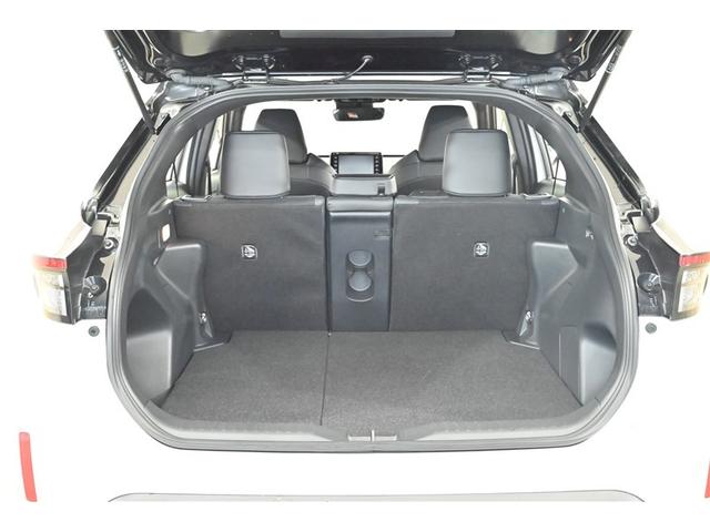 ヤリスクロス ハイブリッド　ＧＲスポーツ　衝突軽減　オートクルーズコントロール　ＬＥＤヘッド　フルセグ　ドライブレコーダー　Ｂカメラ　キーレス　スマートキー　イモビライザー　オートエアコン　横滑り防止装置　記録簿　ＥＴＣ　アルミホイール（13枚目）