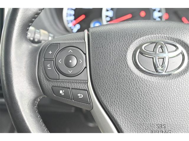 �X�e�A�����O�X�C�b�`�t���B��𗣂����ɂ��܂��܂ȑ��삪�\�ł��B