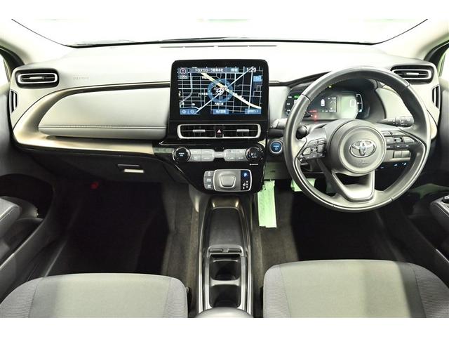 アクア Ｚ　エアバック　ＡＡＣ　ＤＶＤ再生機能　ＬＥＤライト　ドラレコ付き　ＡＣ１００Ｖ　助手席エアバック　フルセグテレビ　ＶＳＣ　パワーウィンドウ　メディアプレイヤー接続　整備記録簿　盗難防止システム　ＥＴＣ（6枚目）