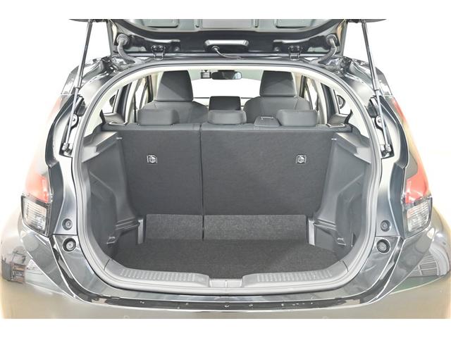 アクア Ｚ　エアバック　ＡＡＣ　ＤＶＤ再生機能　ＬＥＤライト　ドラレコ付き　ＡＣ１００Ｖ　助手席エアバック　フルセグテレビ　ＶＳＣ　パワーウィンドウ　メディアプレイヤー接続　整備記録簿　盗難防止システム　ＥＴＣ（13枚目）