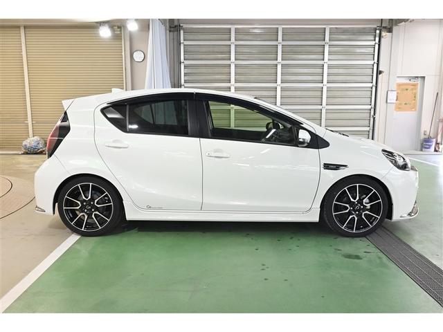 アクア Ｇ　Ｇ’ｓ　クルーズＣ　バックＣ　地デジフルセグ　助手席エアバッグ　ドラレコ付き　イモビライザー　キーレスエントリー　パワーウィンドウ　ＬＥＤランプ　１オーナー　横滑防止　アルミホイール　オートエアコン　ＡＢＳ（4枚目）