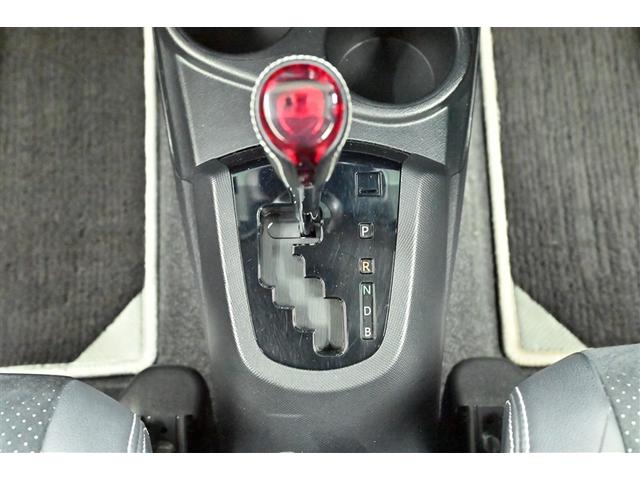 アクア Ｇ　Ｇ’ｓ　クルーズＣ　バックＣ　地デジフルセグ　助手席エアバッグ　ドラレコ付き　イモビライザー　キーレスエントリー　パワーウィンドウ　ＬＥＤランプ　１オーナー　横滑防止　アルミホイール　オートエアコン　ＡＢＳ（7枚目）