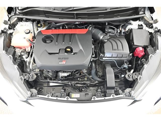 ���i�͂��܂茩�Ȃ��G���W�����[�������Y��Ɏd�グ�Ă��܂��B�����Ȃ��Ƃ���������ɕۂ������ł���ˁB