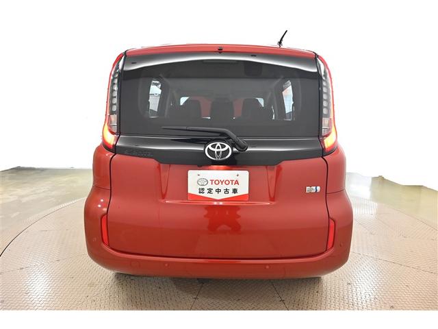 シエンタ ハイブリッドＺ　衝突軽減ブレーキシステム　スマートキーＰスタート　地上デジタル　ＥＳＣ　オートクルーズ　イモビ　ナビテレビ　ＥＴＣ付き　ＬＥＤライト　パワーウィンドウ　ＡＡＣ　ＷＳＲＳ　エアバッグ　キーフリー　ＡＢＳ（3枚目）