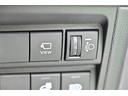 ハイブリッドＺ　スマ－トキ－　バックモニタ　１００Ｖ　運転席助手席エアバッグ　ＬＥＤヘットライト　クルコン　アルミ　ＥＳＣ　ＥＴＣ車載器　フルオートエアコン　パワーウィンドウ　Ｐシート　イモビ　キーレススタート（20枚目）