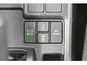 ハイブリッド　点検記録簿　パワーウィンドウ　ワンセグＴＶ　エアコン　ＥＳＣ　ワイヤレスキー　パワーステアリング　イモビライザー　運転席エアバッグ　サイドエアバッグ　ＡＢＳ　デュアルエアバッグ　１オーナー　ＥＴＣ（20枚目）