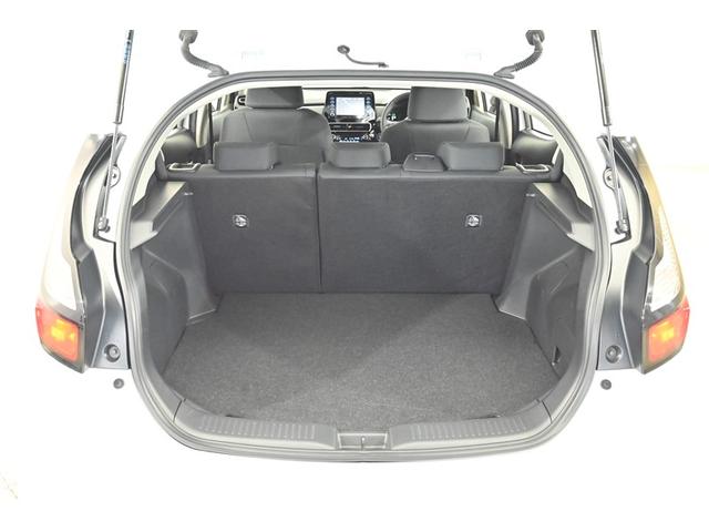 アクア Ｇ　衝突被害軽減装置　ＬＥＤヘッド　Ｂモニター　記録簿　オートエアコン　クルーズコントロール　ナビ　ＡＷ　盗難防止システム　横滑り防止装置　ＥＴＣ　スマートキー　キーレス　４ＷＤ　エアバッグ　ドラレコ（13枚目）