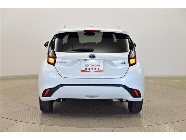 アクア G ワンオーナ VSC アルミ 衝突軽減ブレーキ バックモニター LED クルーズコントロール スマートキー AC100V フルセグTV パワーウィンドウ イモビライザー サイドエアバック オートエアコン(3枚目)