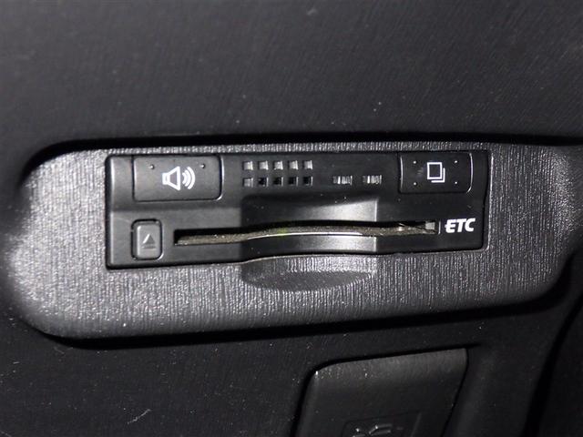 プリウス Ｓ　メモリーナビ　フルセグ　バックカメラ　ＥＴＣ　ＣＤ　ＤＶＤ再生　ＨＩＤヘッドライト　スマートキー　キーレス　ハイブリッド（14枚目）