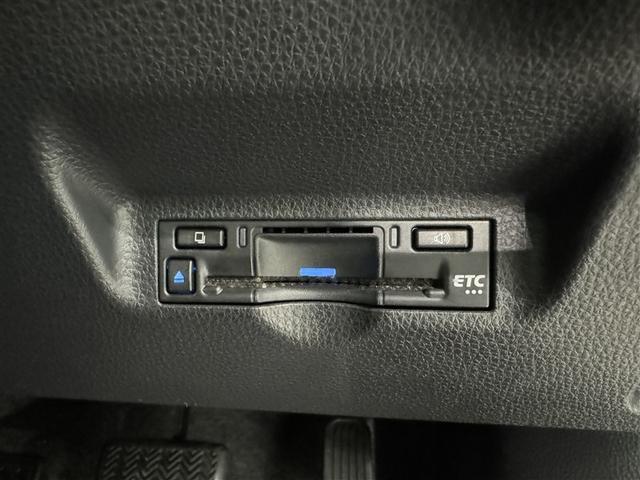 シエンタ Z 衝突被害軽減システム フルセグ バックカメラ ETC CD ミュージックプレイヤー接続可 DVD再生 オートクルーズコントロール LEDヘッドランプ 両側電動スライド スマートキー(16枚目)