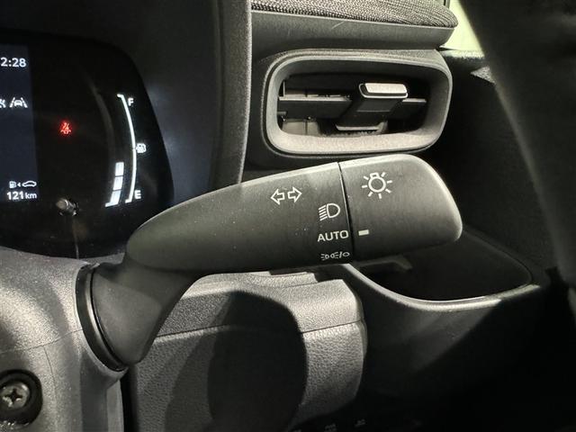 シエンタ Z 衝突被害軽減システム フルセグ バックカメラ ETC CD ミュージックプレイヤー接続可 DVD再生 オートクルーズコントロール LEDヘッドランプ 両側電動スライド スマートキー(25枚目)