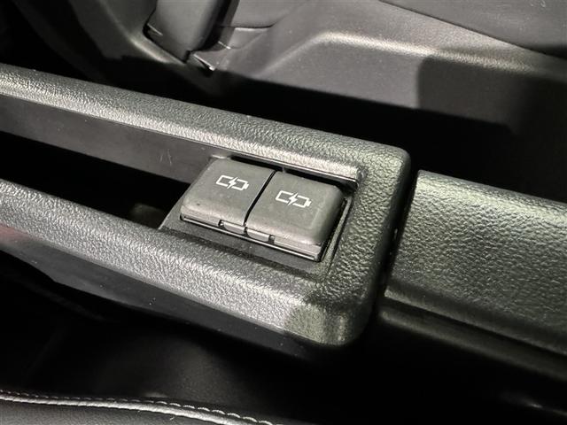 ノア ハイブリッドＳ－Ｚ　衝突被害軽減システム　フルセグ　バックカメラ　ＥＴＣ　ＣＤ　ミュージックプレイヤー接続可　ＤＶＤ再生　後席モニター　オートクルーズコントロール　ＬＥＤヘッドランプ　両側電動スライド　乗車定員７人（31枚目）