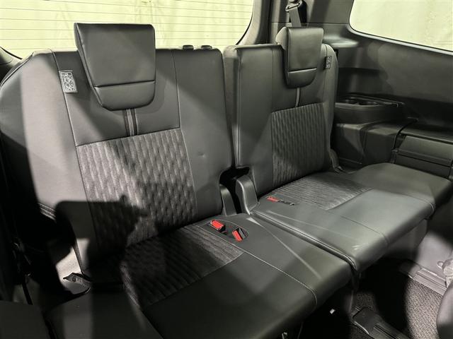 ノア ハイブリッドＳ－Ｚ　衝突被害軽減システム　フルセグ　バックカメラ　ＥＴＣ　ＣＤ　ミュージックプレイヤー接続可　ＤＶＤ再生　後席モニター　オートクルーズコントロール　ＬＥＤヘッドランプ　両側電動スライド　乗車定員７人（33枚目）