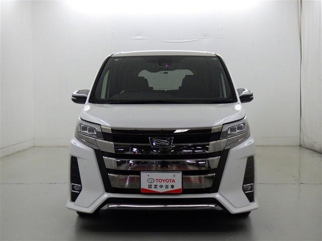 ノア Ｓｉ　ダブルバイビーＩＩＩ　衝突被害軽減システム　メモリーナビ　フルセグ　バックカメラ　ＥＴＣ　ドラレコ　ＣＤ　ＤＶＤ再生　後席モニター　オートクルーズコントロール　ＬＥＤヘッドランプ　両側電動スライド　乗車定員７人　３列シート（3枚目）