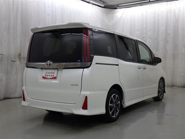 ノア Ｓｉ　ダブルバイビーＩＩＩ　衝突被害軽減システム　メモリーナビ　フルセグ　バックカメラ　ＥＴＣ　ドラレコ　ＣＤ　ＤＶＤ再生　後席モニター　オートクルーズコントロール　ＬＥＤヘッドランプ　両側電動スライド　乗車定員７人　３列シート（6枚目）