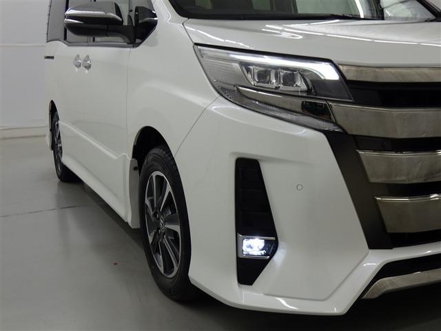 ノア Ｓｉ　ダブルバイビーＩＩＩ　衝突被害軽減システム　メモリーナビ　フルセグ　バックカメラ　ＥＴＣ　ドラレコ　ＣＤ　ＤＶＤ再生　後席モニター　オートクルーズコントロール　ＬＥＤヘッドランプ　両側電動スライド　乗車定員７人　３列シート（7枚目）