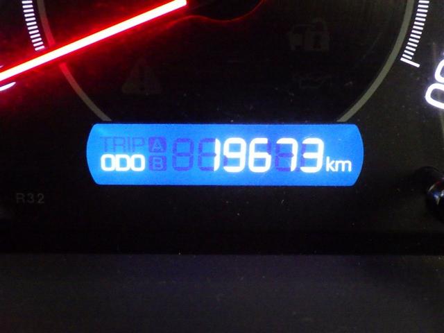 ノア Ｓｉ　ダブルバイビーＩＩＩ　衝突被害軽減システム　メモリーナビ　フルセグ　バックカメラ　ＥＴＣ　ドラレコ　ＣＤ　ＤＶＤ再生　後席モニター　オートクルーズコントロール　ＬＥＤヘッドランプ　両側電動スライド　乗車定員７人　３列シート（25枚目）